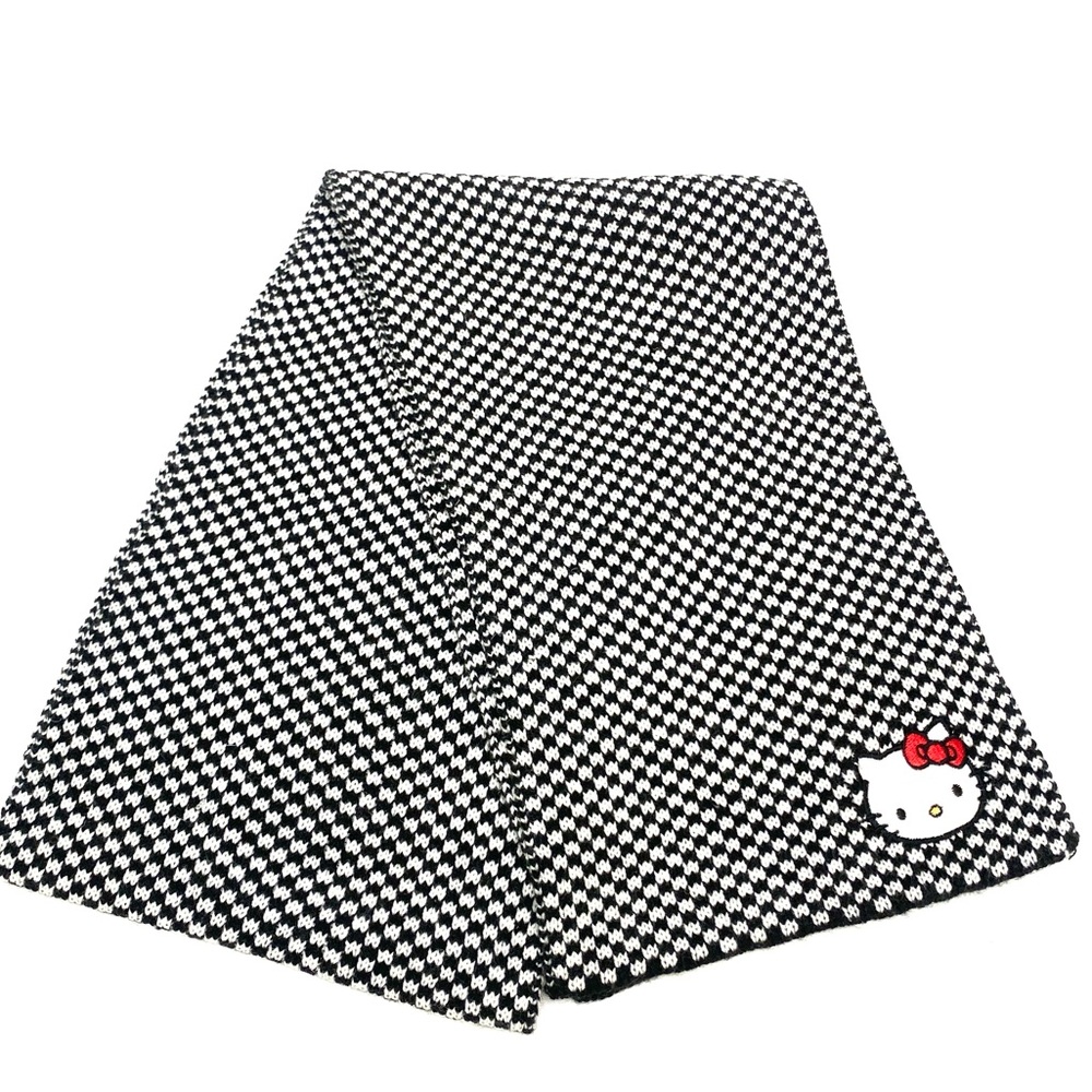 Sanrio Hello Kitty Black/White Checkerboard Winter Scarf